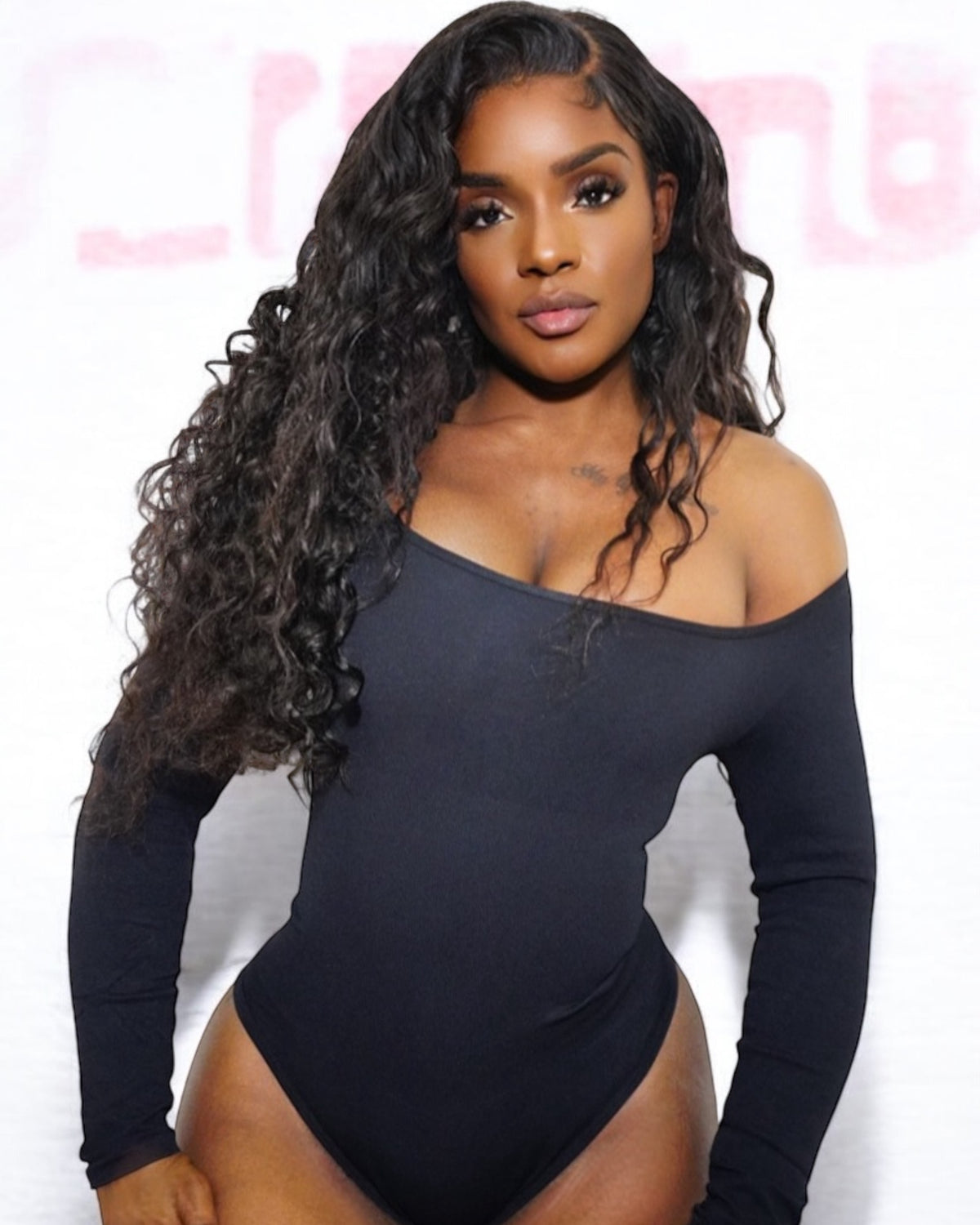 Body Gainant Épaules Dénudées – Élégance et Confort